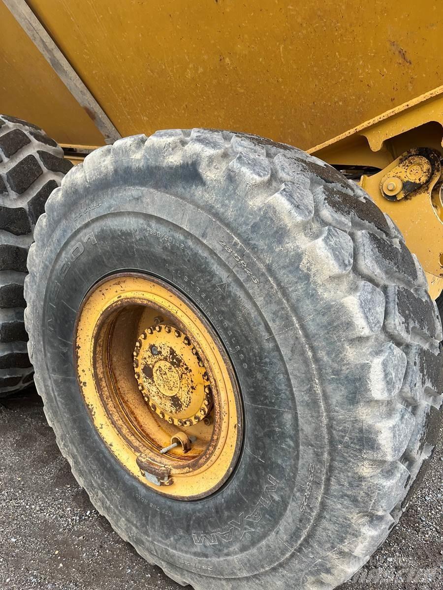Bell B30E Dumpers articolati