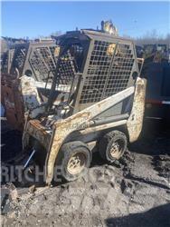 Bobcat 463 Mini Pale Gommate