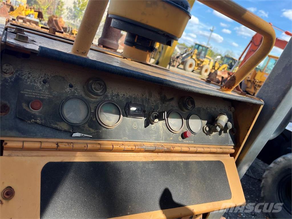 CASE 550G Dozer cingolati