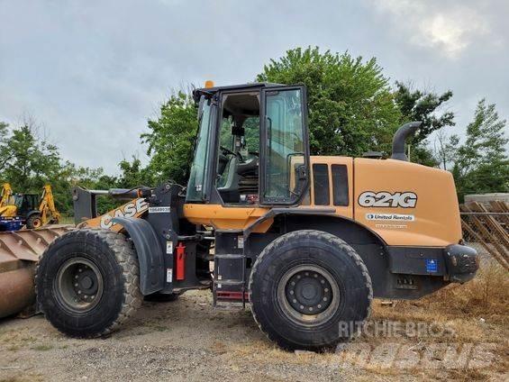 CASE 621G Pale gommate