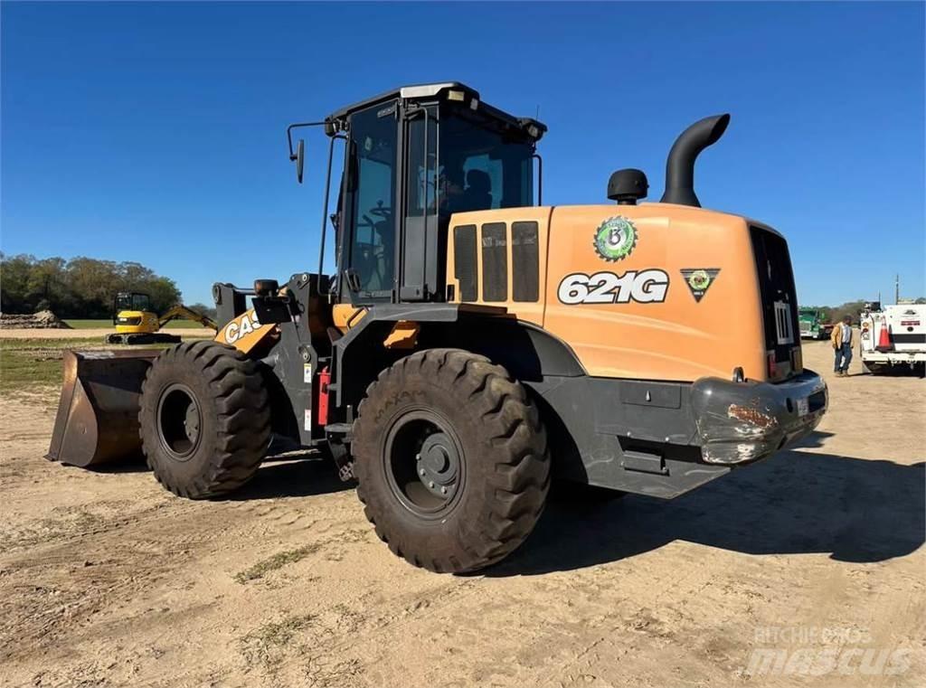 CASE 621G Pale gommate