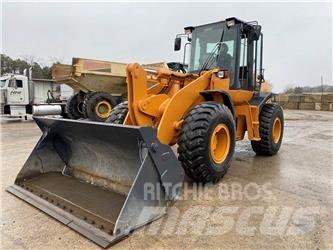 CASE 721E Pale gommate