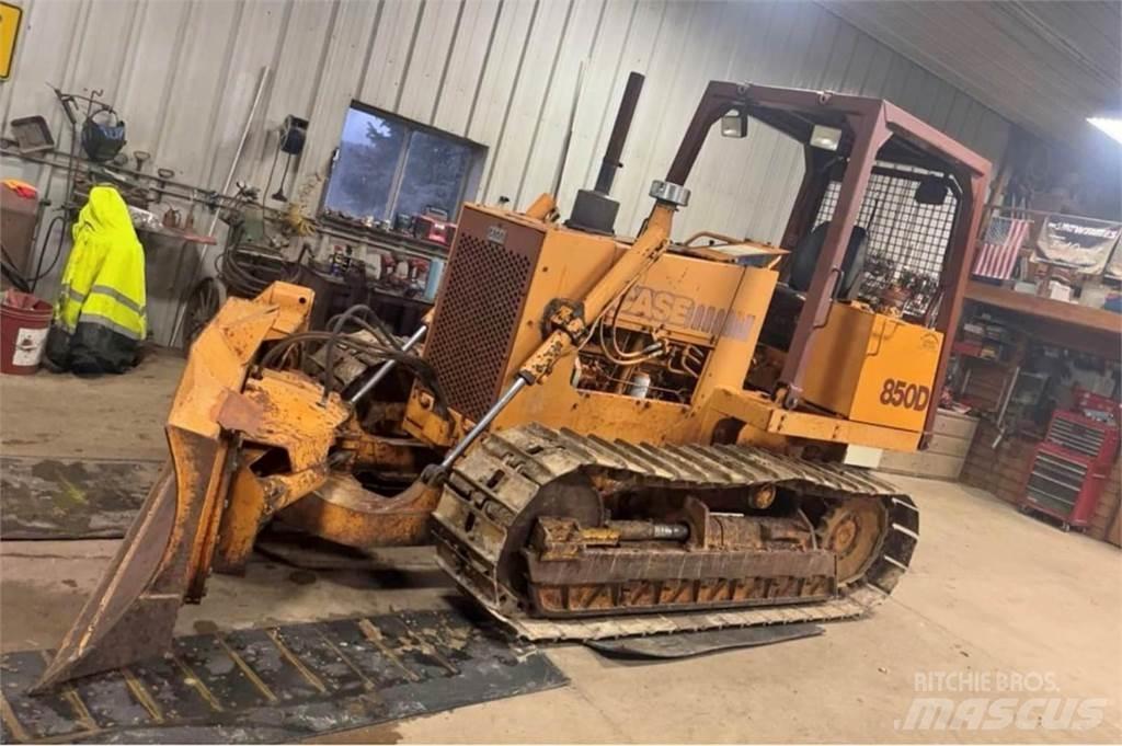CASE 850D Dozer cingolati