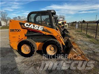 CASE SR250 Mini Pale Gommate