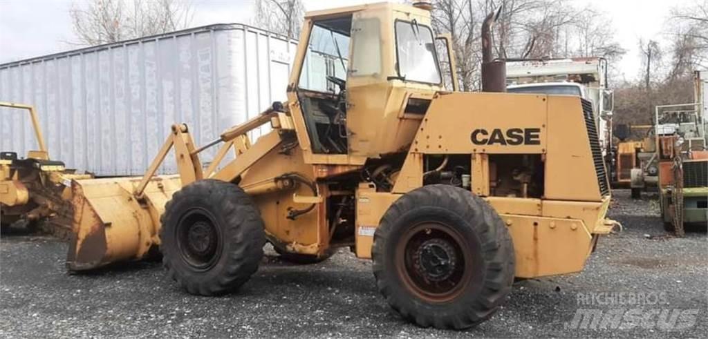 CASE W20C Pale gommate