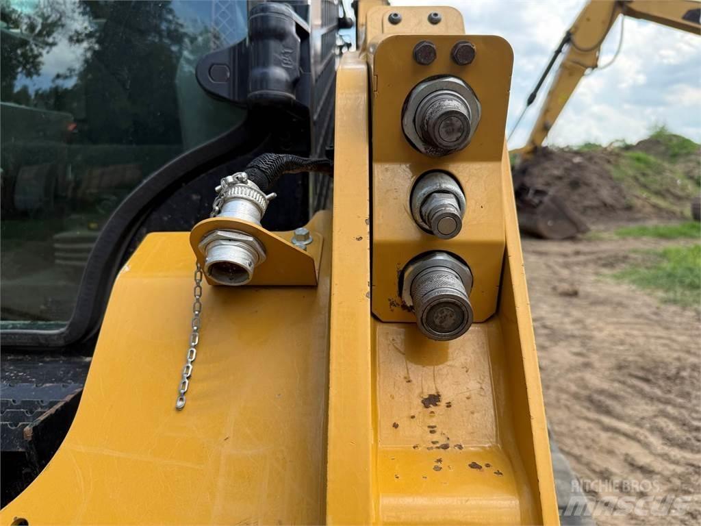CAT 259D Mini Pale Gommate