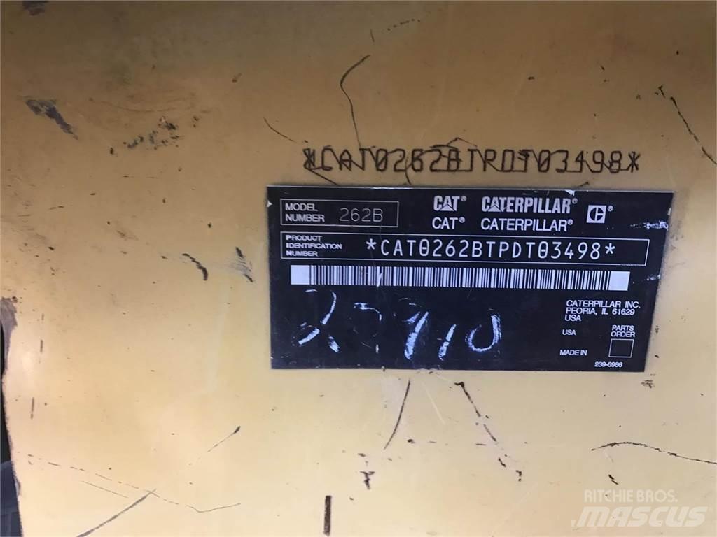 CAT 262B Mini Pale Gommate