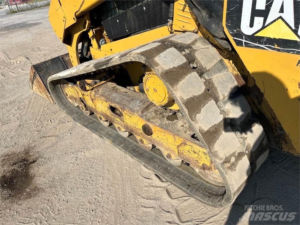 CAT 299D Mini Pale Gommate
