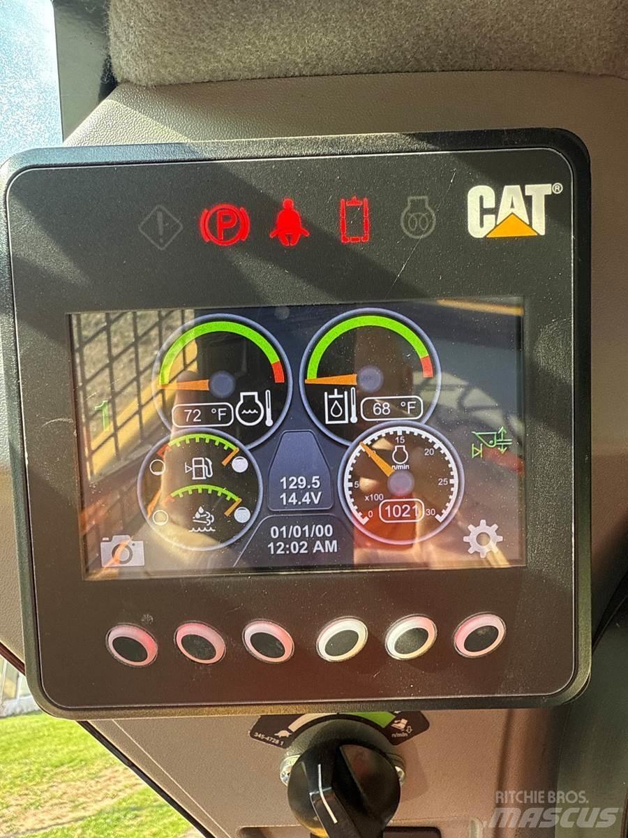 CAT 299D2 Mini Pale Gommate