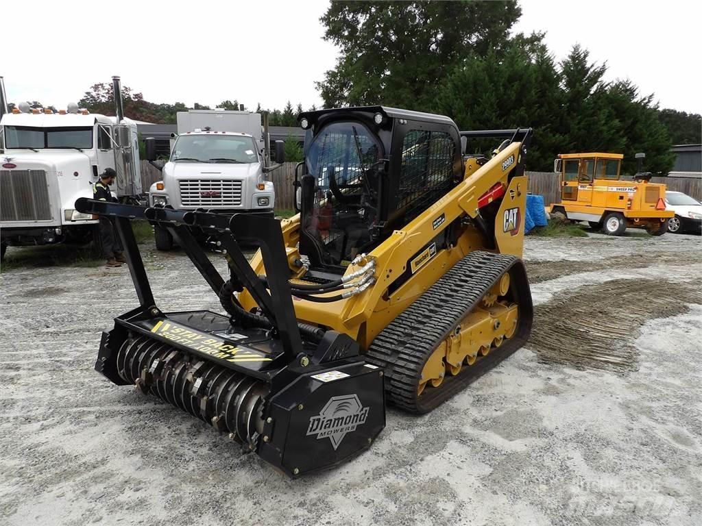 CAT 299D3 Mini Pale Gommate