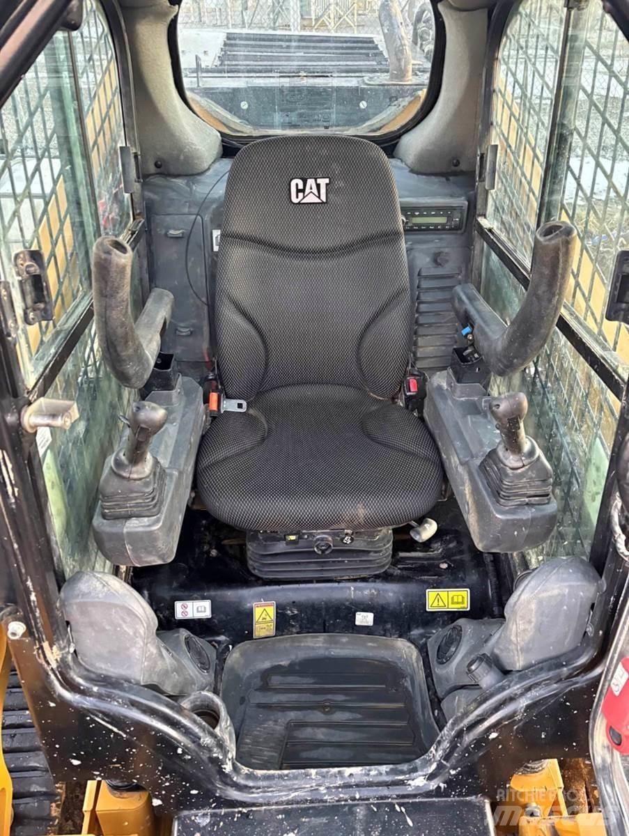 CAT 299D3 Mini Pale Gommate