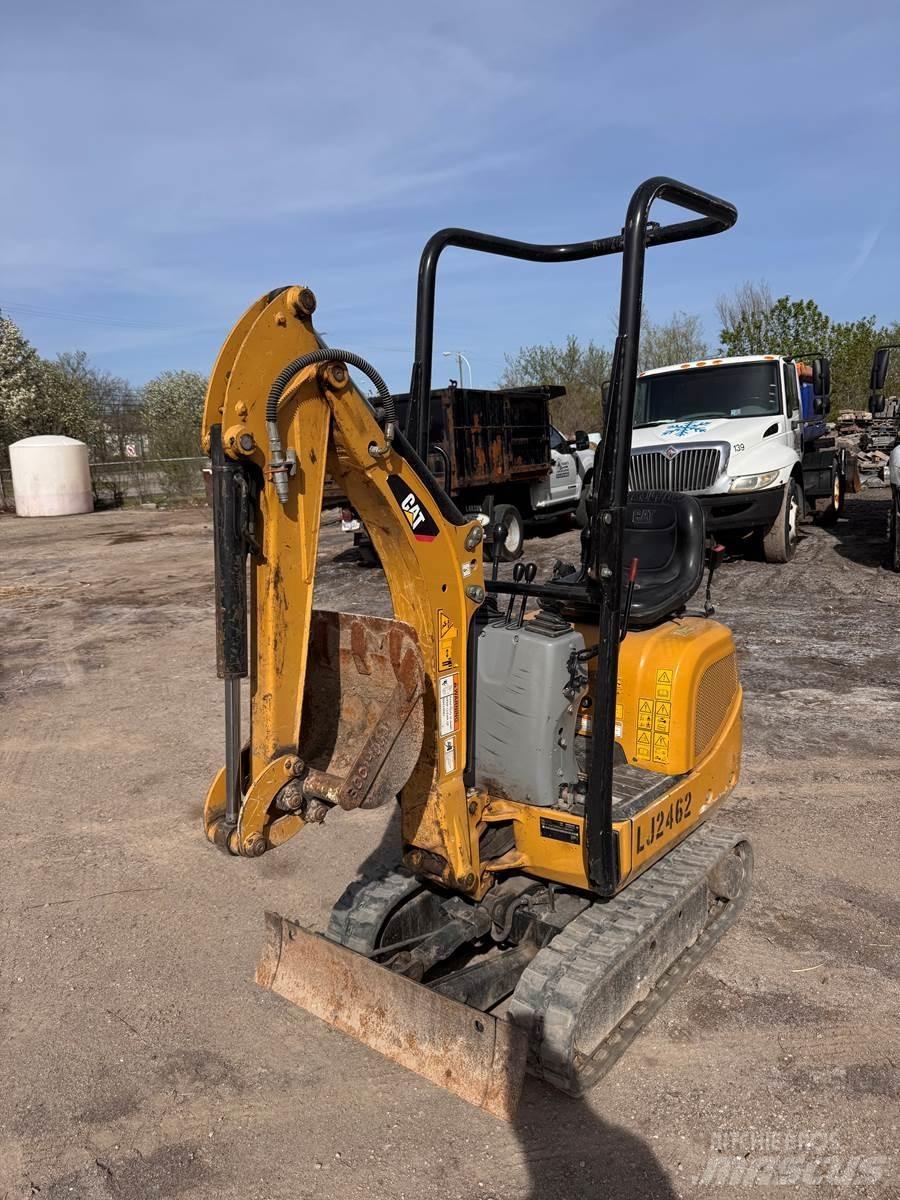 CAT 300.9D Miniescavatori