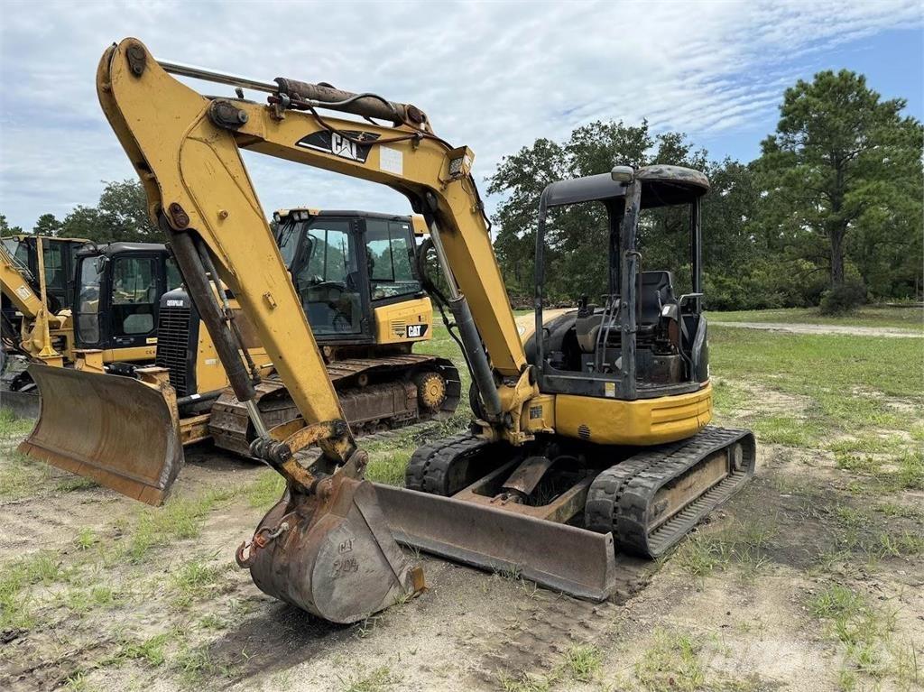 CAT 304 CR Miniescavatori