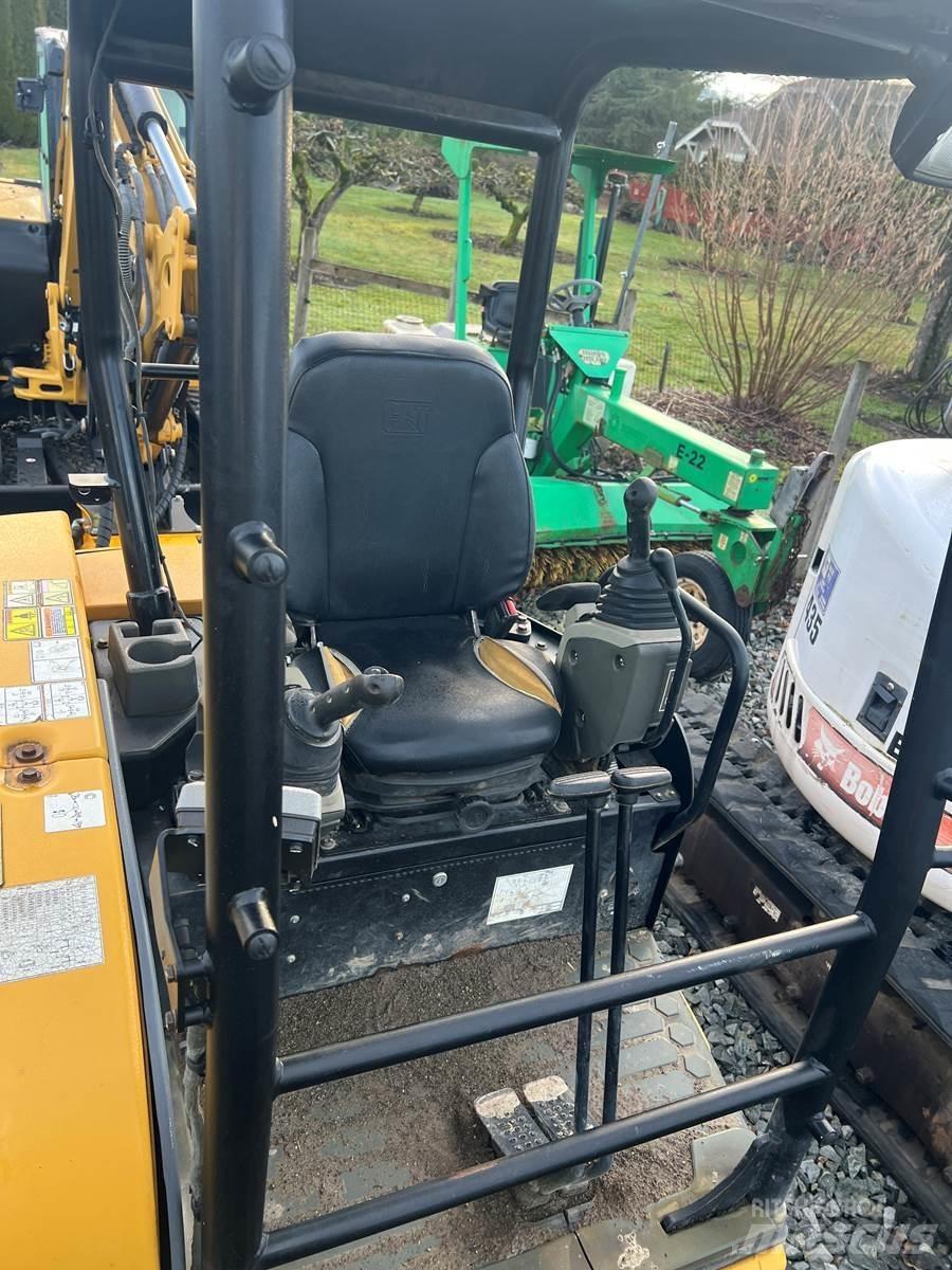 CAT 305 Miniescavatori