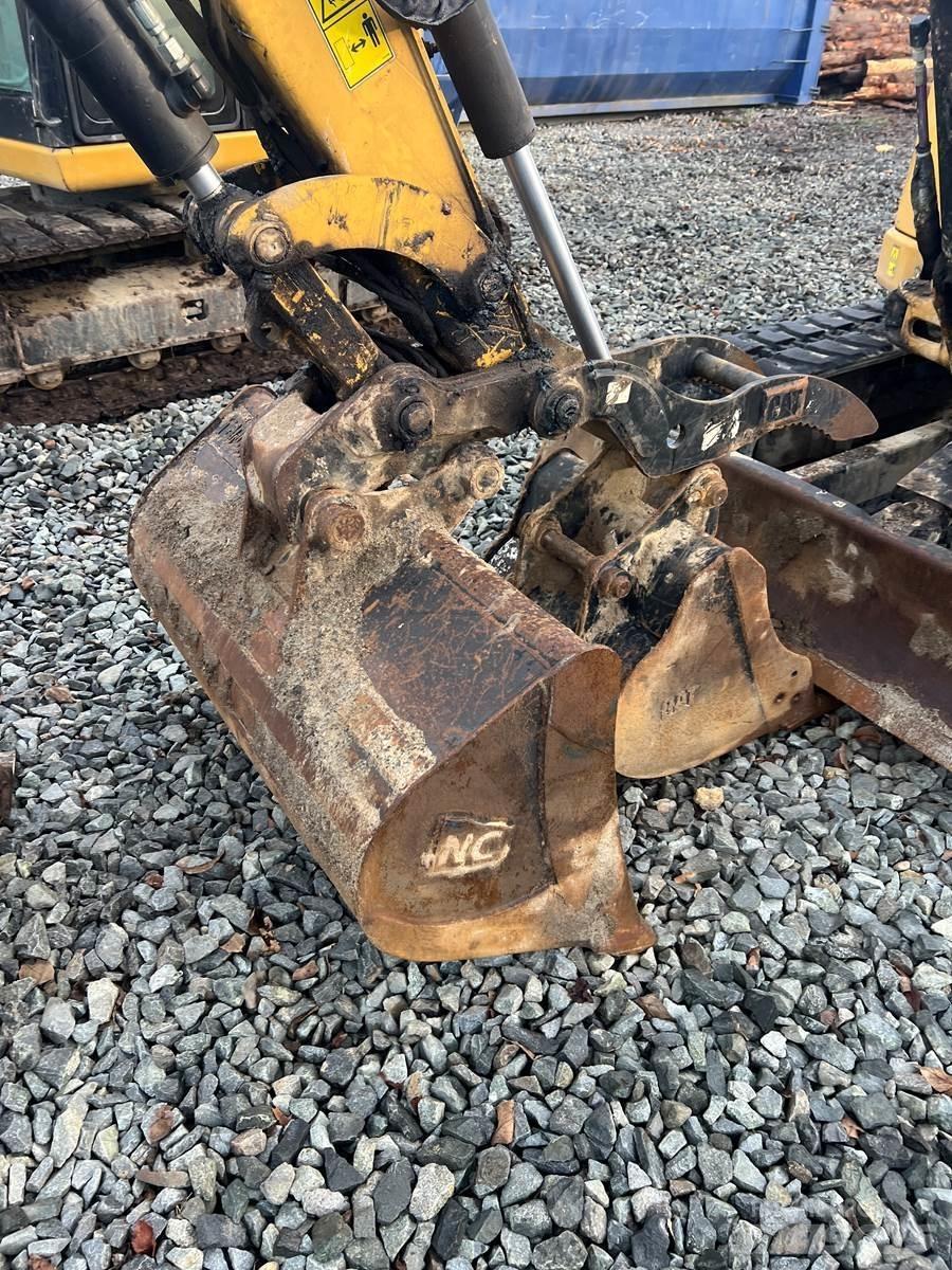CAT 305 Miniescavatori