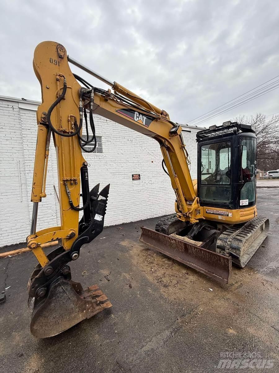CAT 305CR Miniescavatori