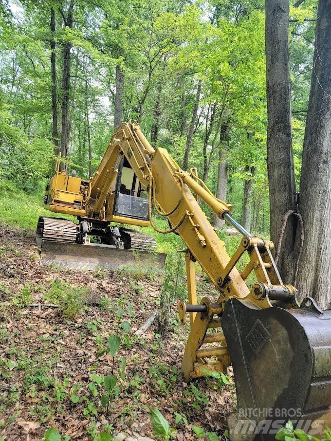 CAT 307 Escavatori cingolati