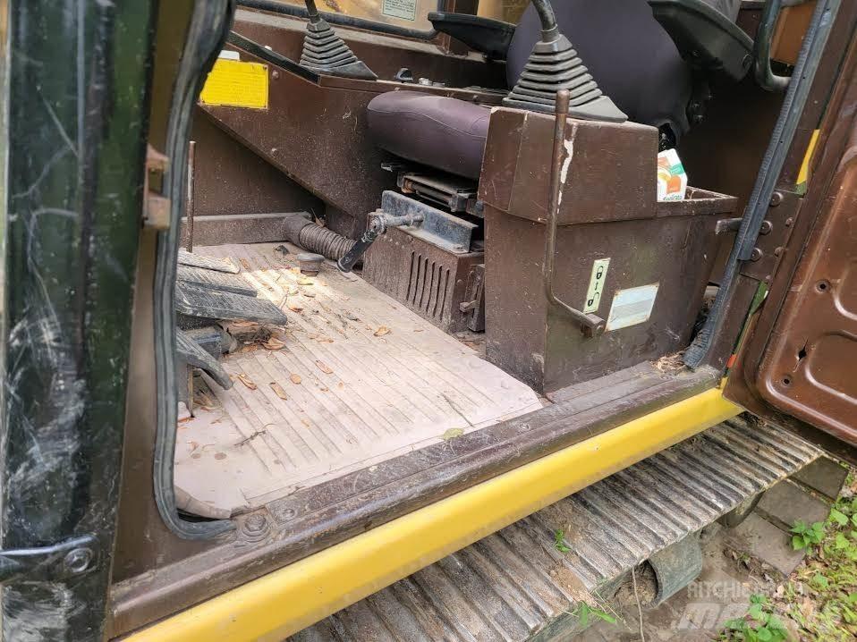 CAT 307 Escavatori cingolati