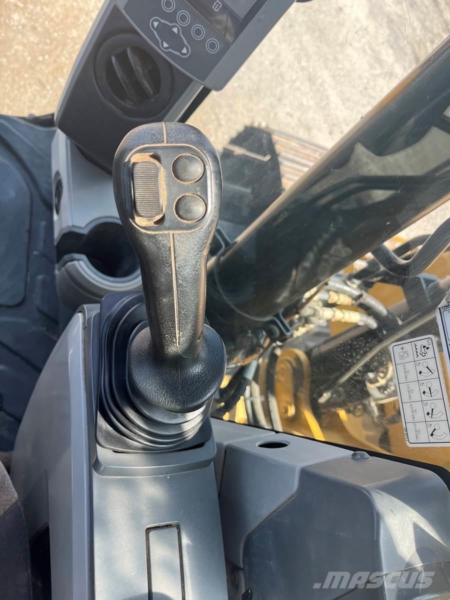 CAT 313FL Escavatori cingolati