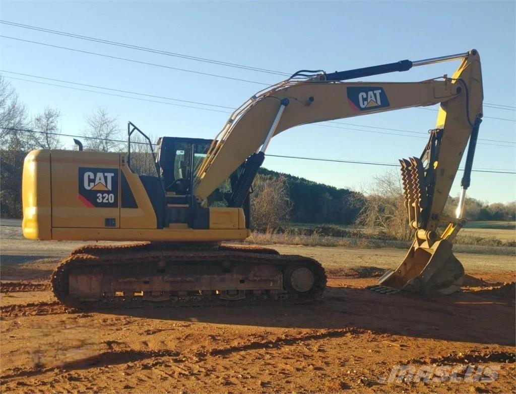 CAT 320 Escavatori cingolati