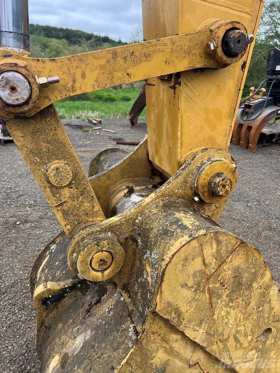 CAT 322C Escavatori cingolati