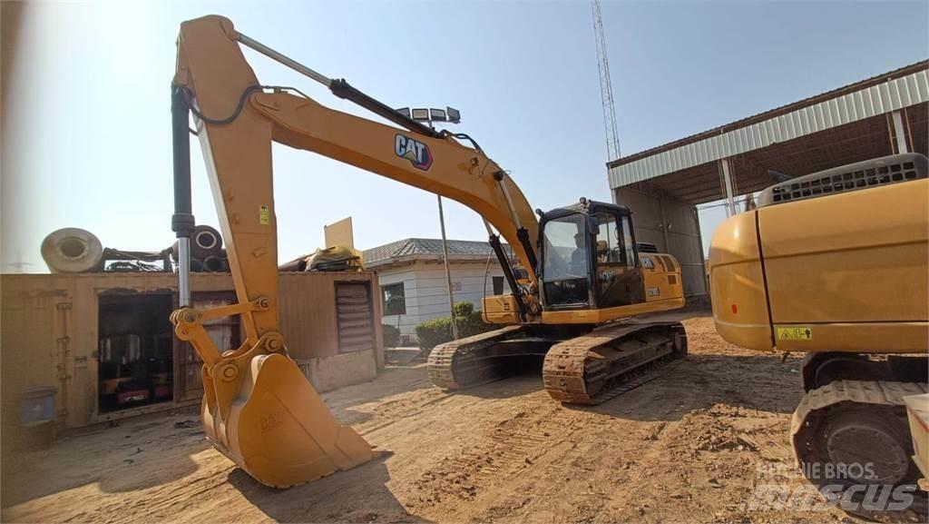CAT 323D3 Escavatori cingolati