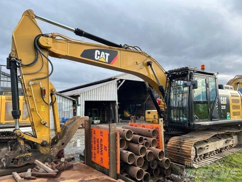 CAT 323FL Escavatori cingolati