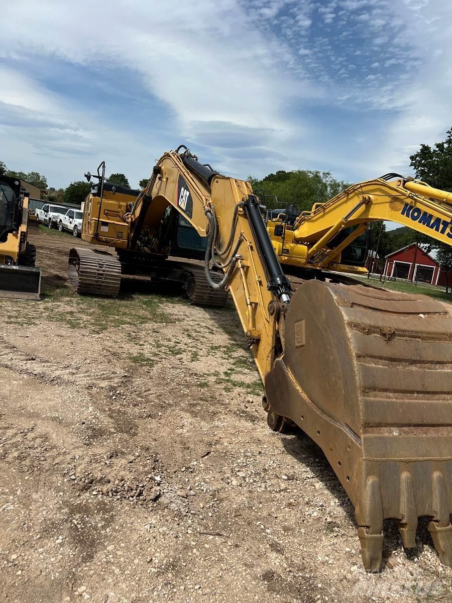 CAT 323FL Escavatori cingolati