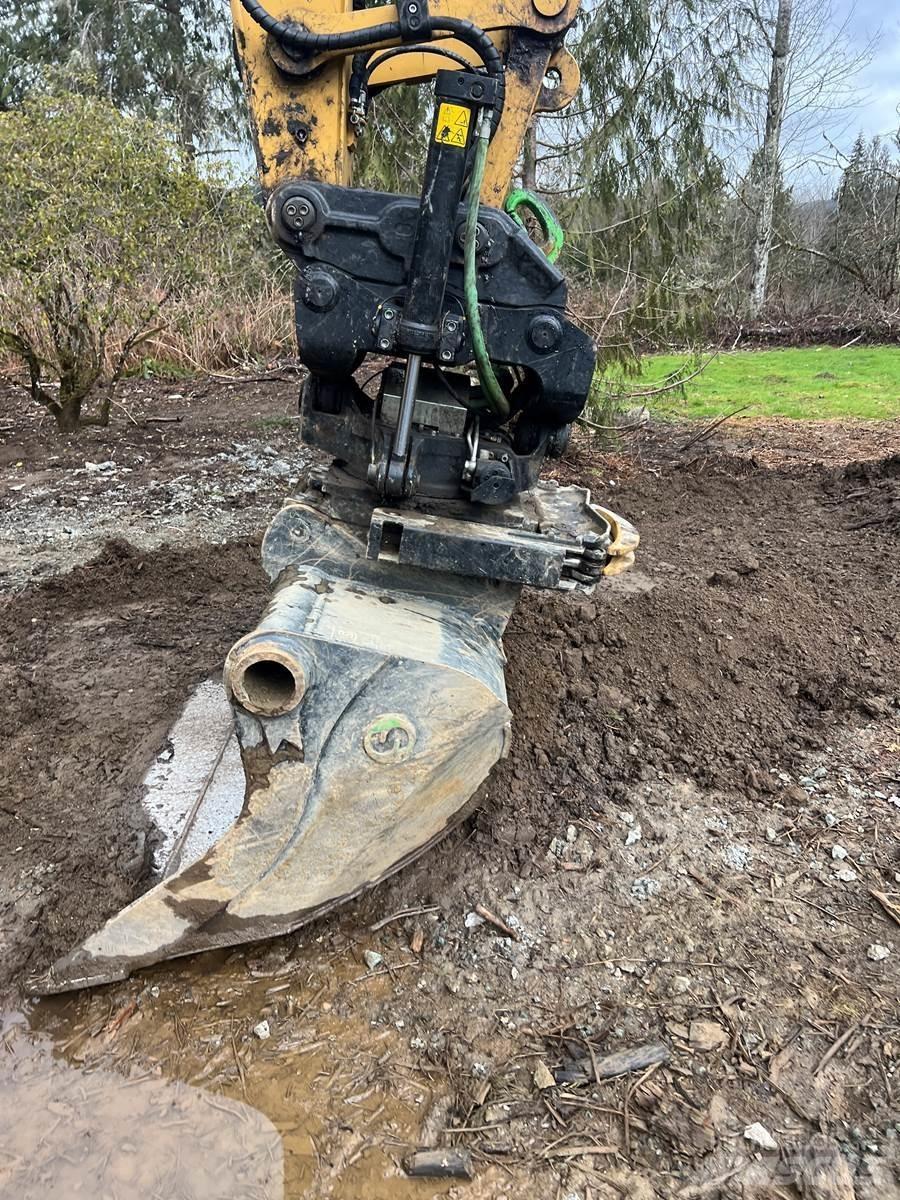 CAT 325 Escavatori cingolati
