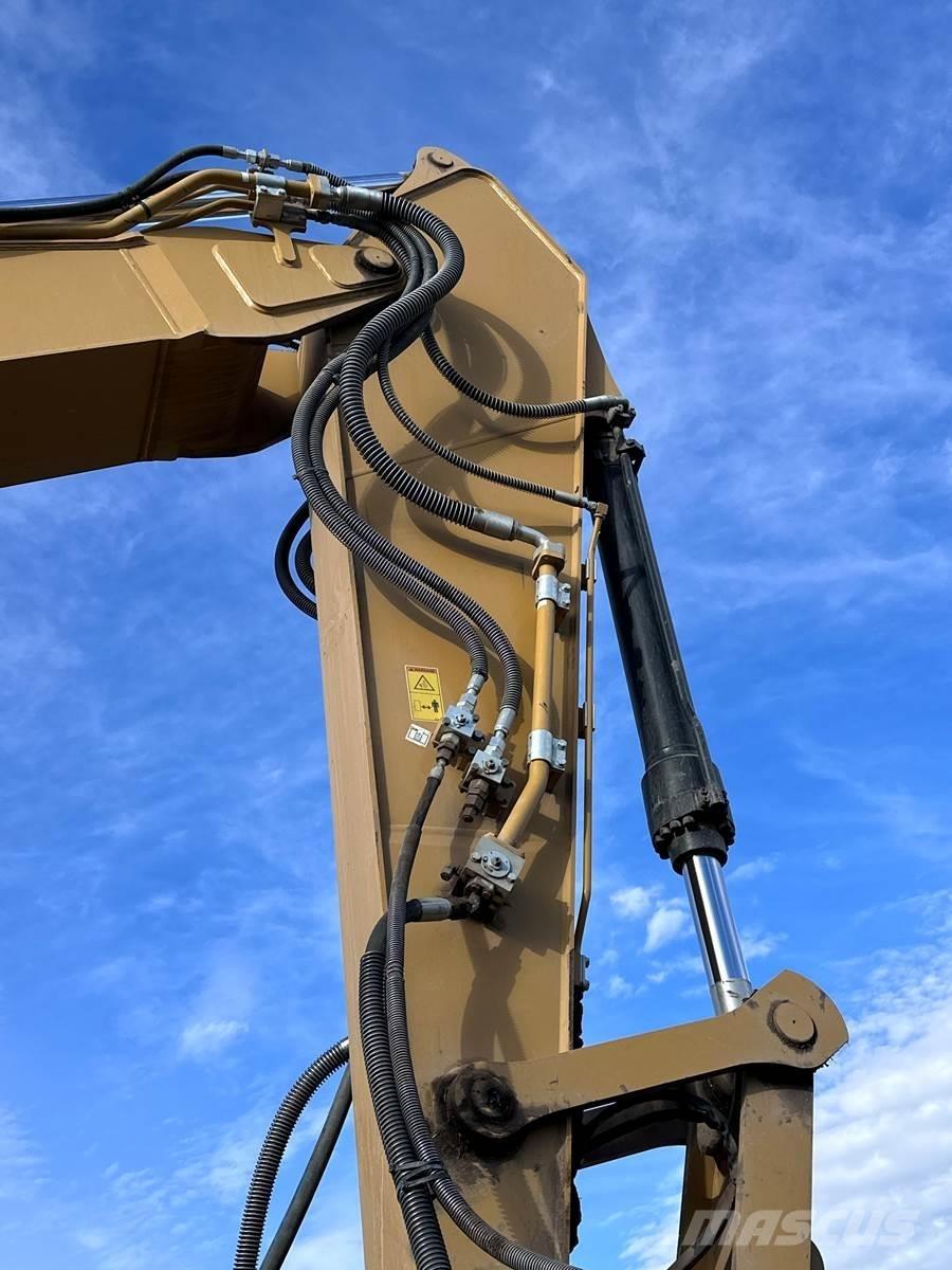 CAT 326 Escavatori cingolati