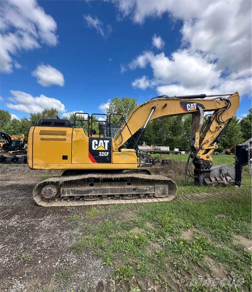 CAT 326FL Escavatori cingolati
