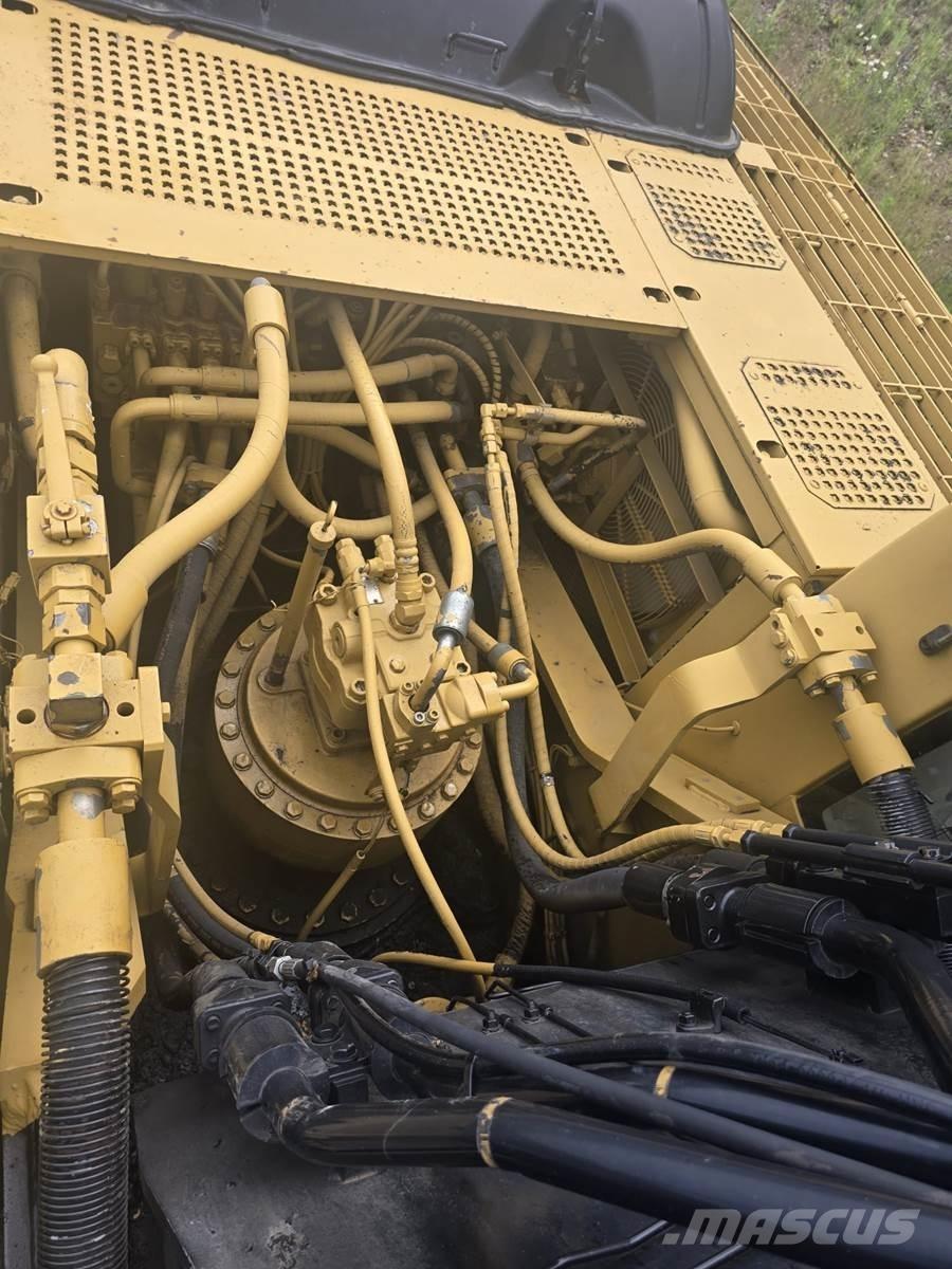 CAT 330CL Escavatori cingolati