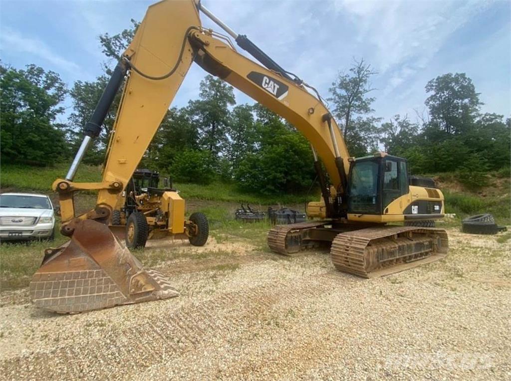 CAT 330DL Escavatori cingolati
