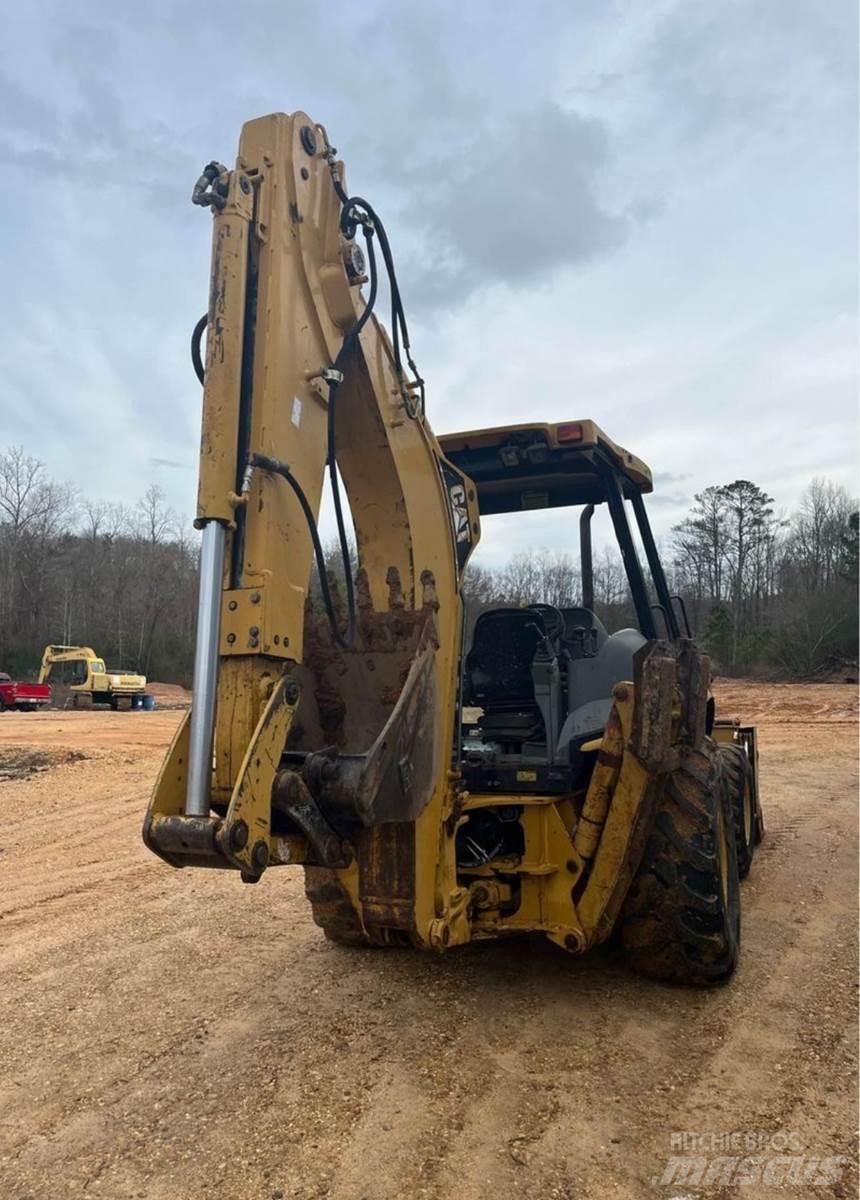CAT 420D Terne