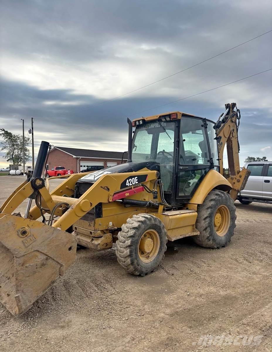 CAT 420E Terne