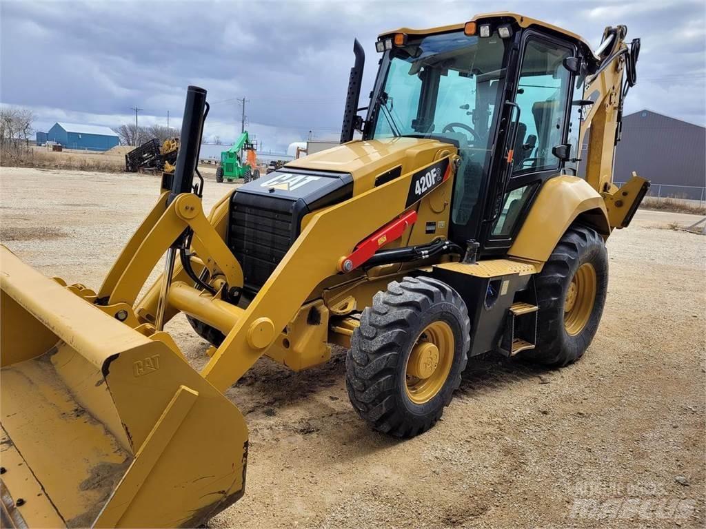 CAT 420F2 Terne