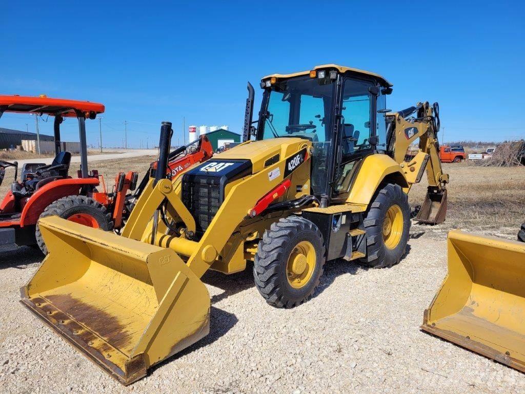 CAT 420F2 Terne