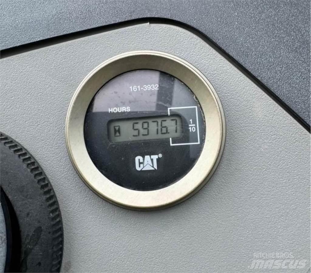 CAT 430E Terne