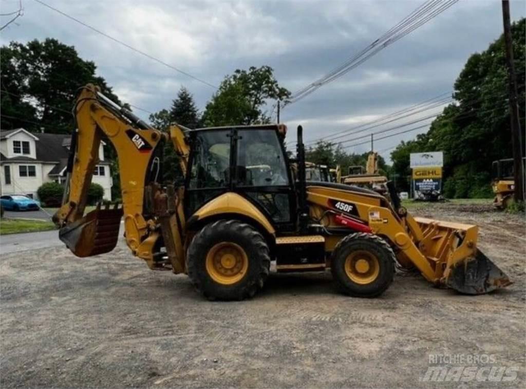 CAT 450F Terne