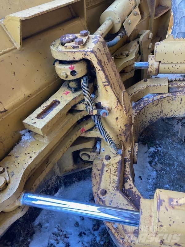 CAT 517 Trattori Forestali