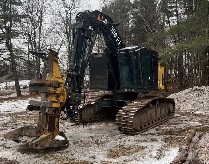 CAT 521 Abbattitrici cingolate e macchine forestali