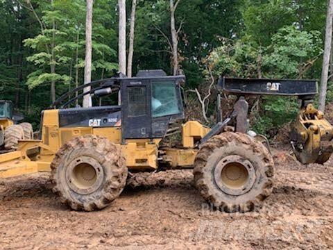 CAT 525C Trattori Forestali