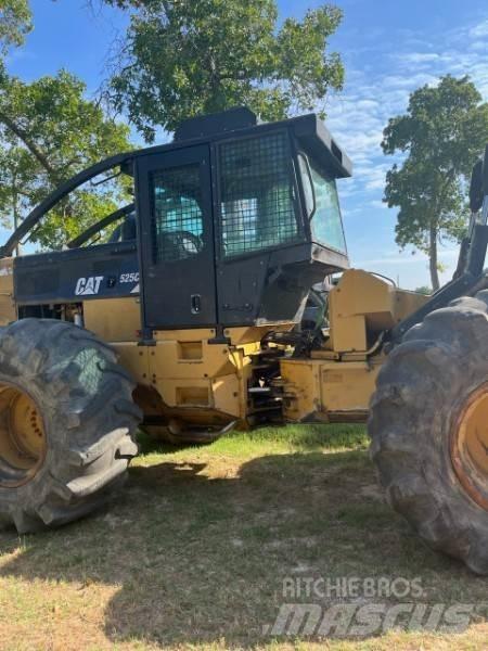 CAT 525C Trattori Forestali
