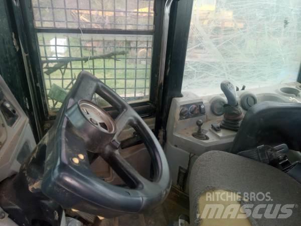 CAT 525C Trattori Forestali
