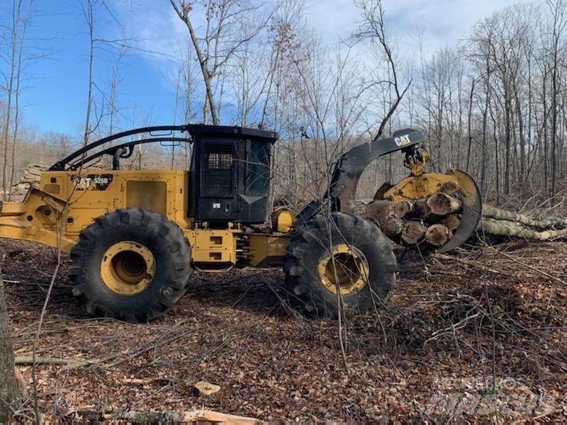 CAT 525D Trattori Forestali
