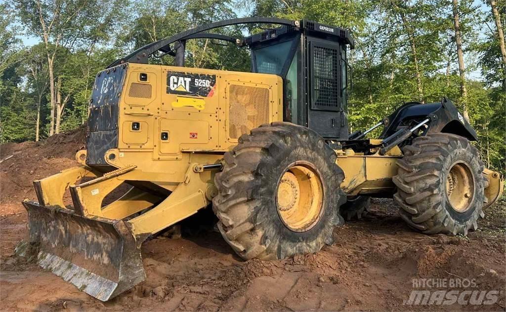 CAT 525D Trattori Forestali