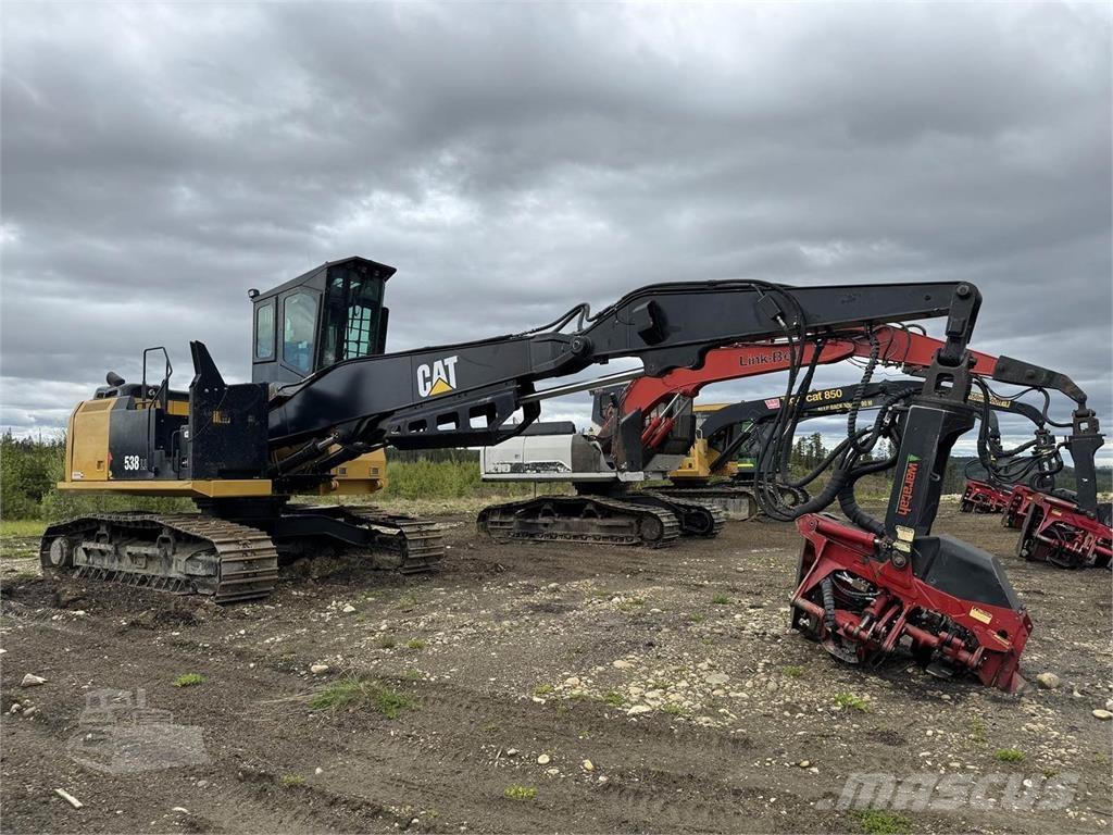 CAT 538 LL Caricatronchi con base su rimorchio