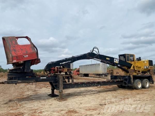 CAT 559B Caricatronchi con base su rimorchio