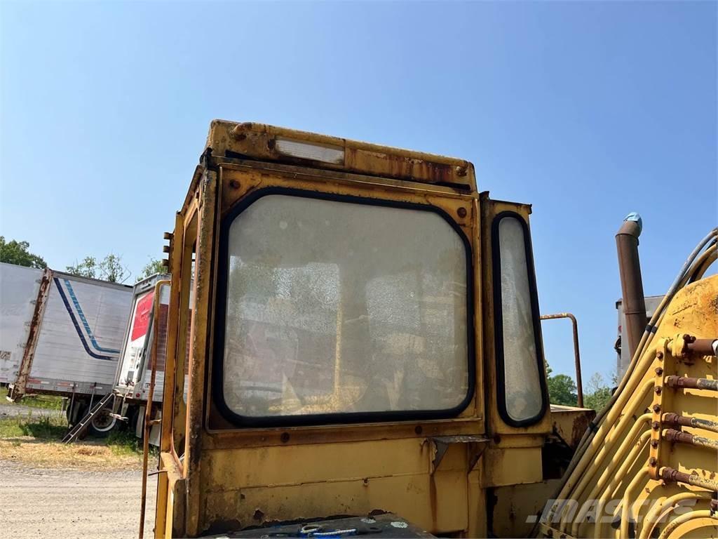 CAT 613C Ruspe