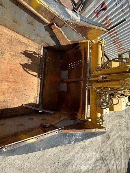 CAT 621G Ruspe